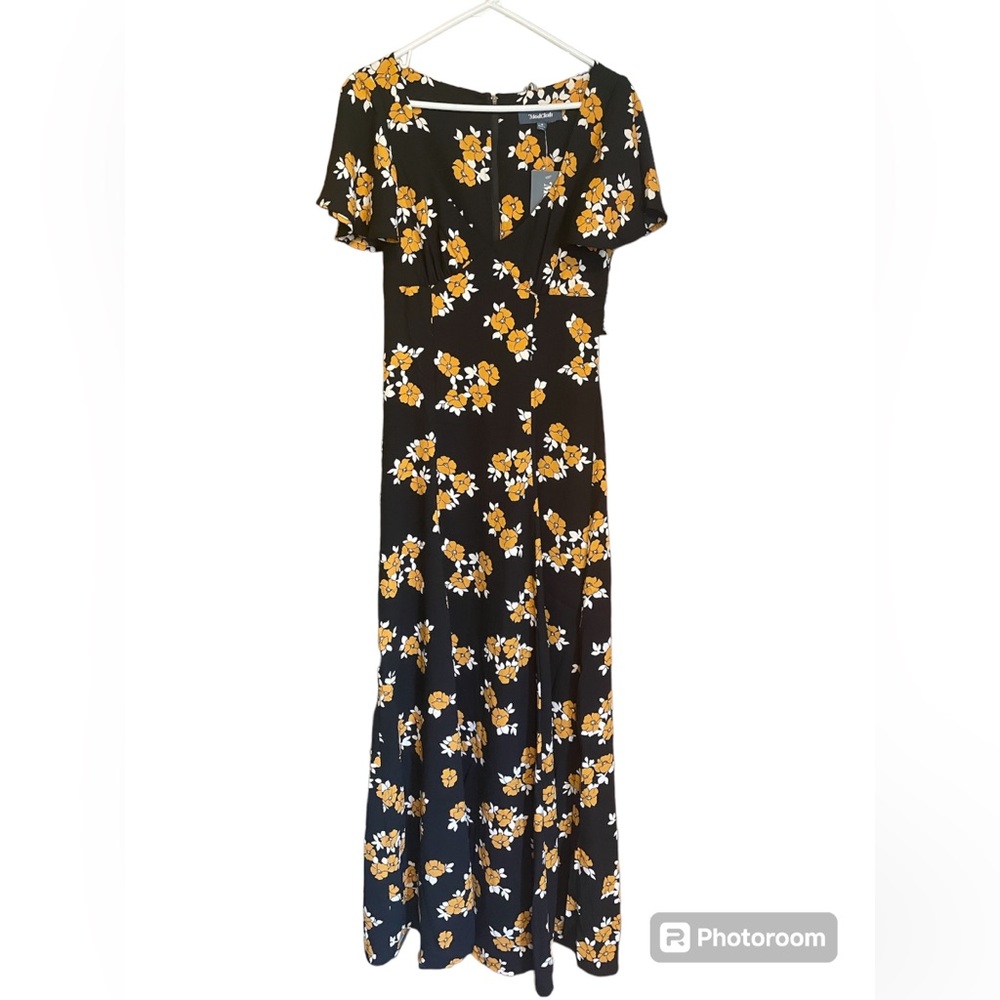 NWT ModCloth Floral V-neck Maxi Dress Flutter Cap Sleeves Zip Back